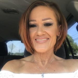 Meet your Posher, Vicky